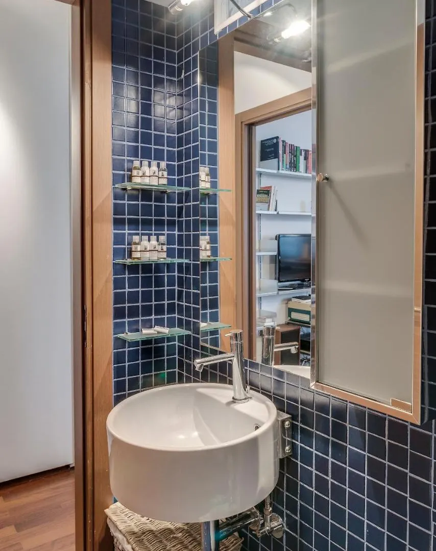 Guesthero Apartment Milano - Navigli Area