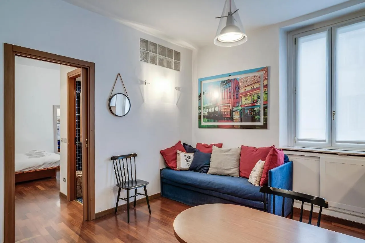 Guesthero Apartment Milano - Navigli Area 0*, Milan